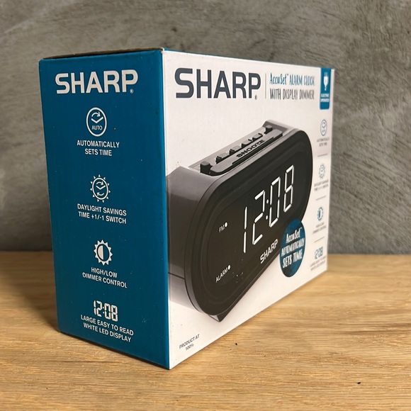 SHARP Accuset Alarm Clock with Display Dinner NWT - Picture 2 of 4